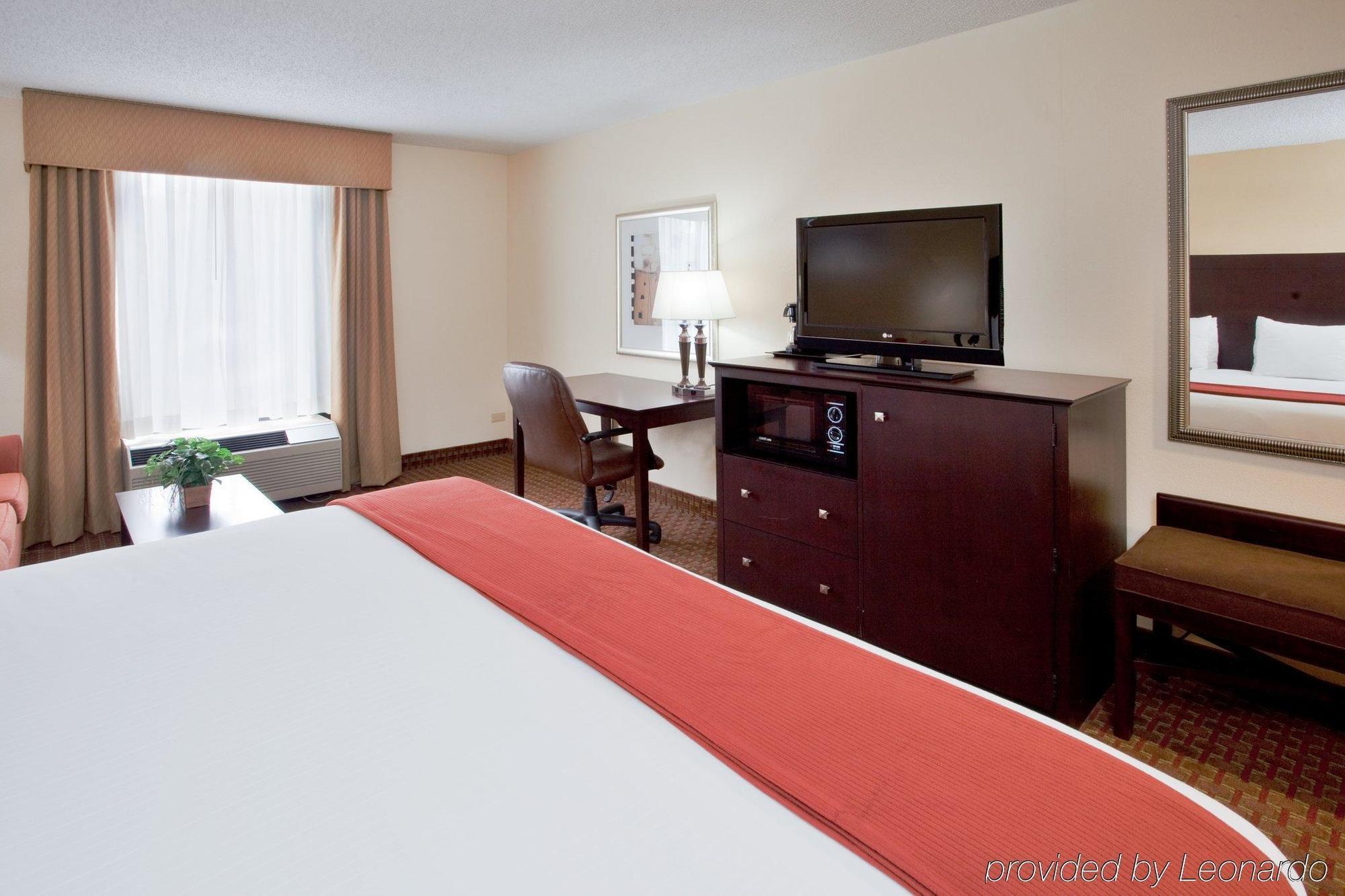 Hampton Inn Covington Va Oda fotoğraf