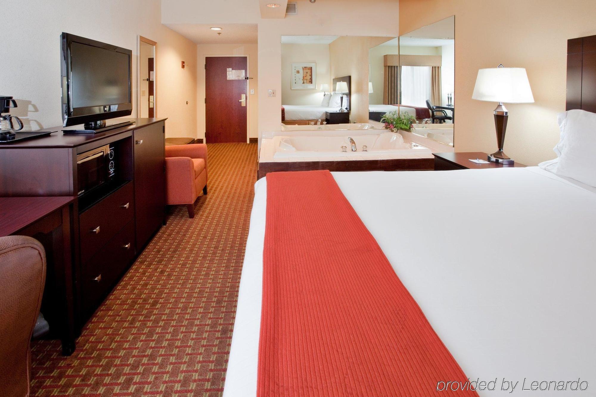 Hampton Inn Covington Va Oda fotoğraf