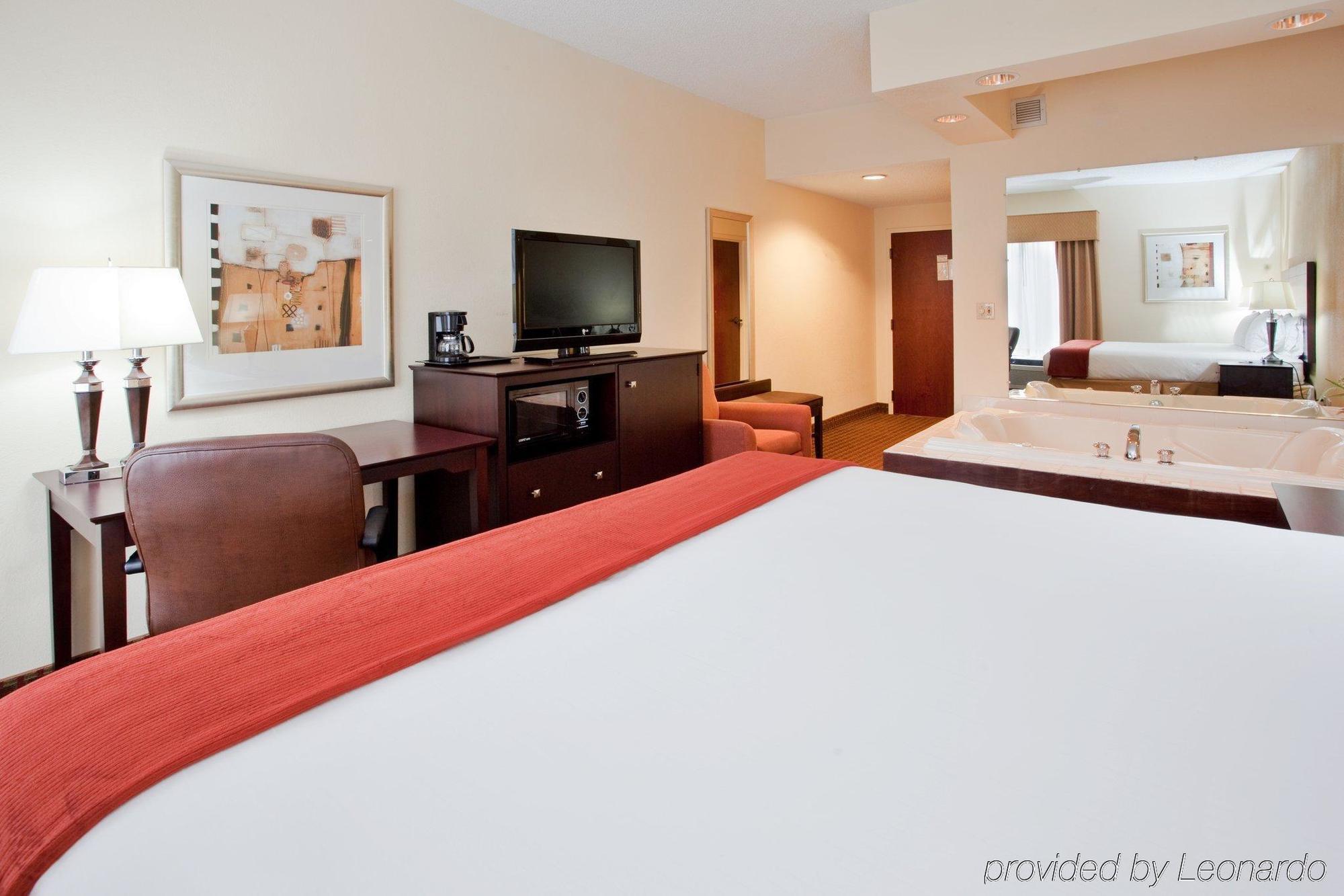 Hampton Inn Covington Va Oda fotoğraf