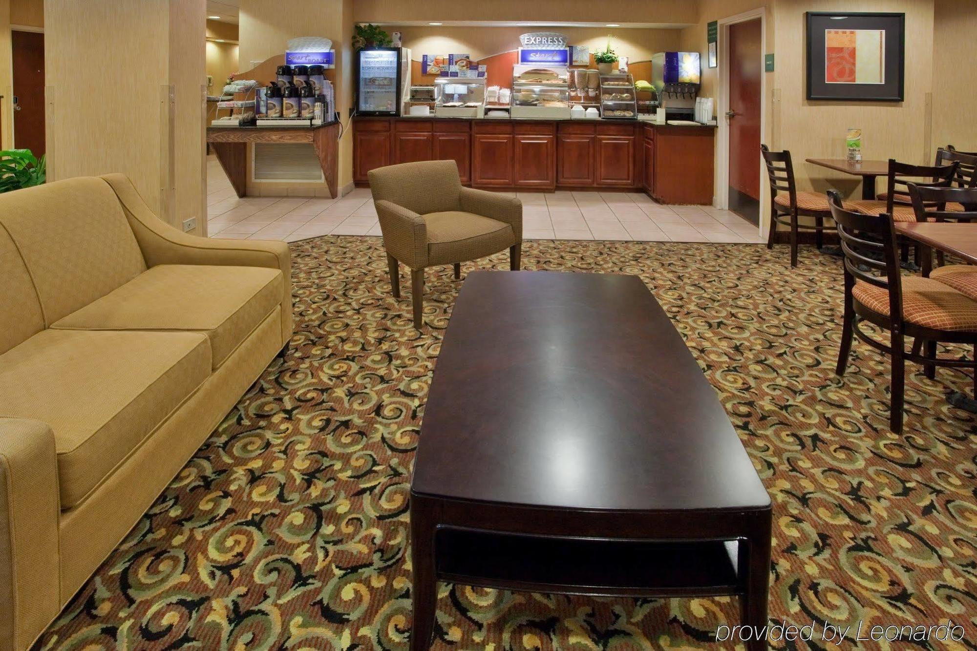 Hampton Inn Covington Va Restoran fotoğraf
